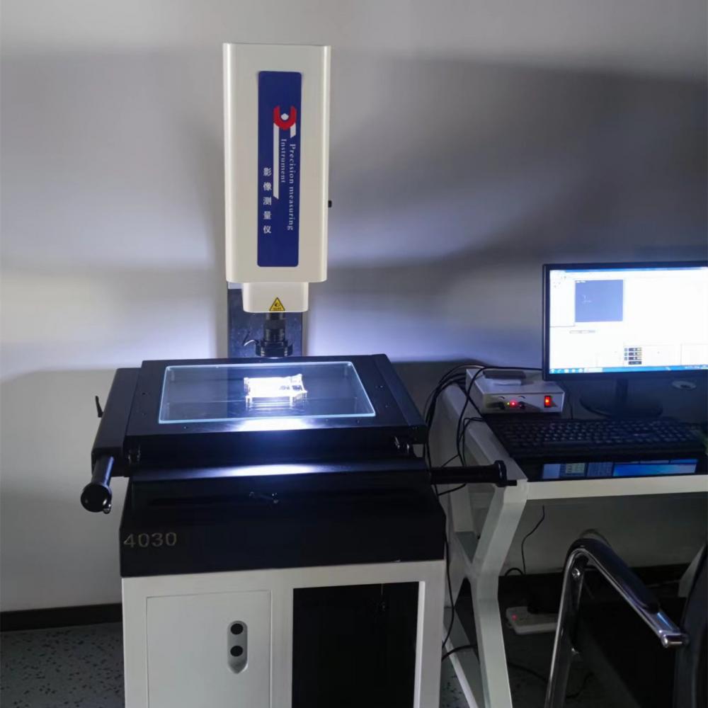 Grand équipement de mesure vidéo CNC 2,5 dimensions