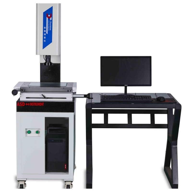 Instrument de mesure d'image à élément quadratique de haute précision