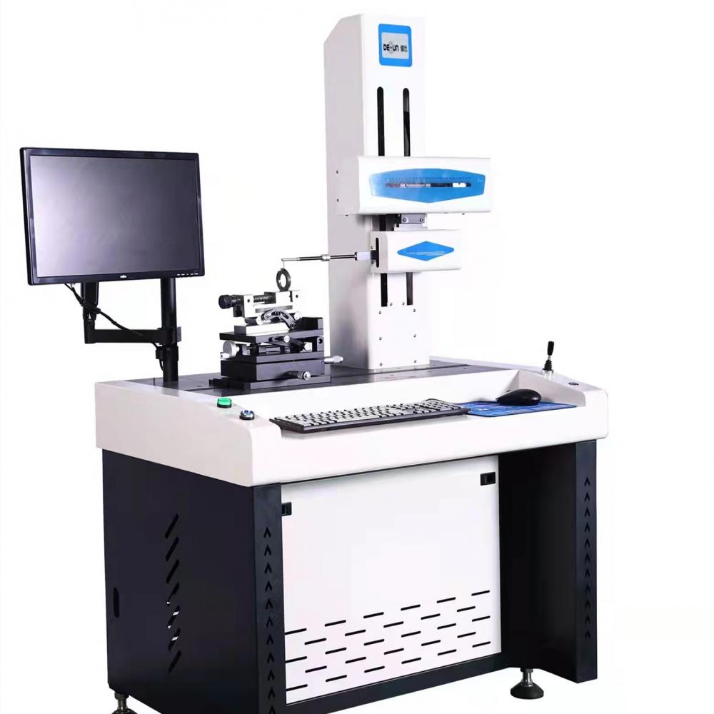 High precision profile measuring instrument